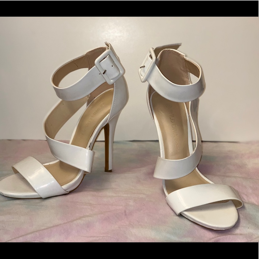 White Wild Diva Heels Size 6